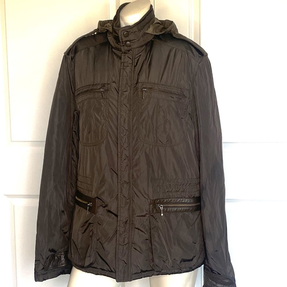 UNITED COLORS OF BENETTON OLIVE BROWN NYLON LEATHER TRIM QUILTED JACKET SIZE: 50